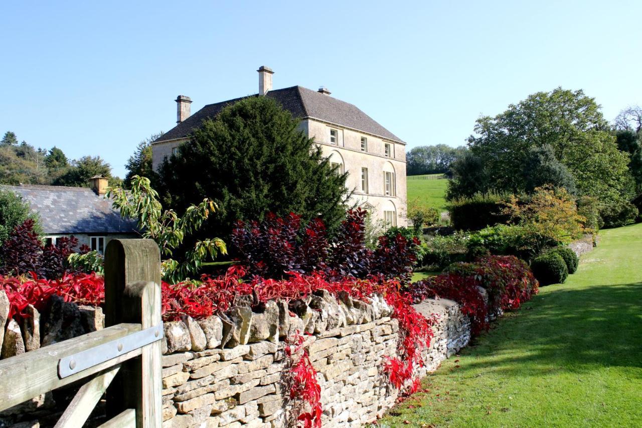 Aylworth Manor Bed & Breakfast Naunton Exterior photo